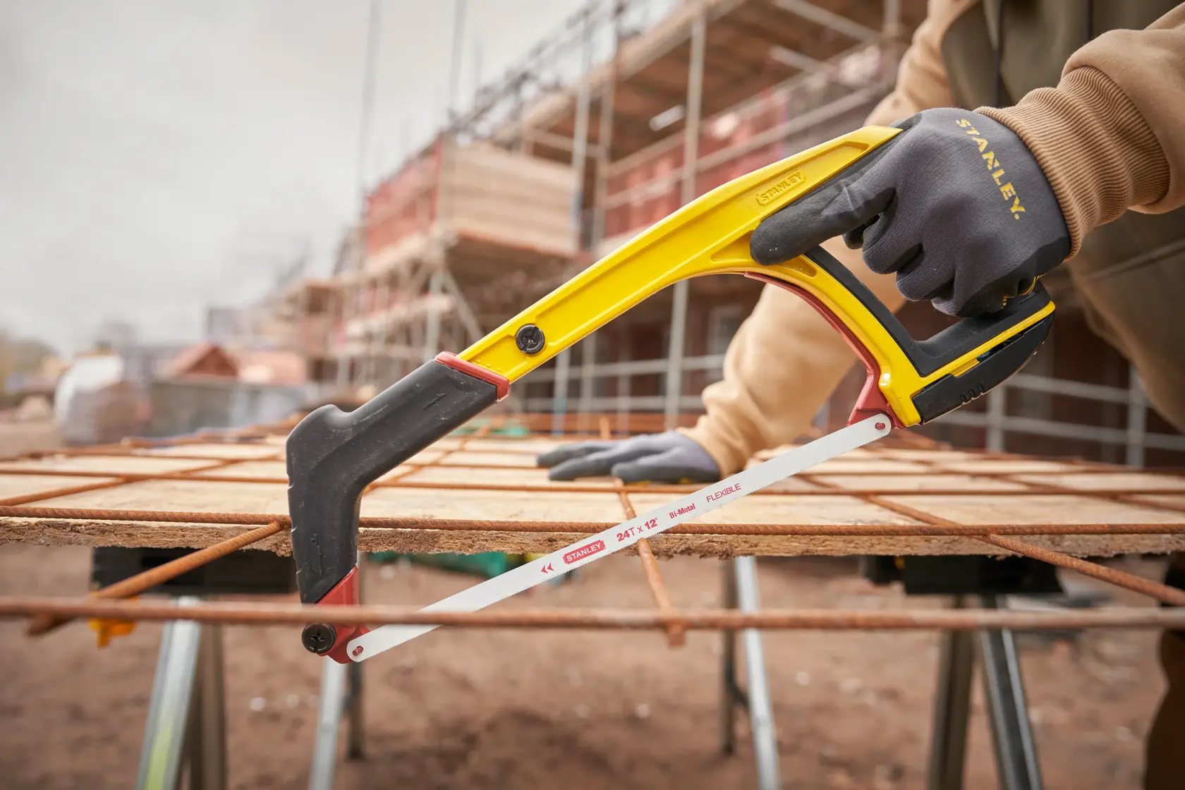 Stanley Fatmax 5 In 1 Hacksaw Side View