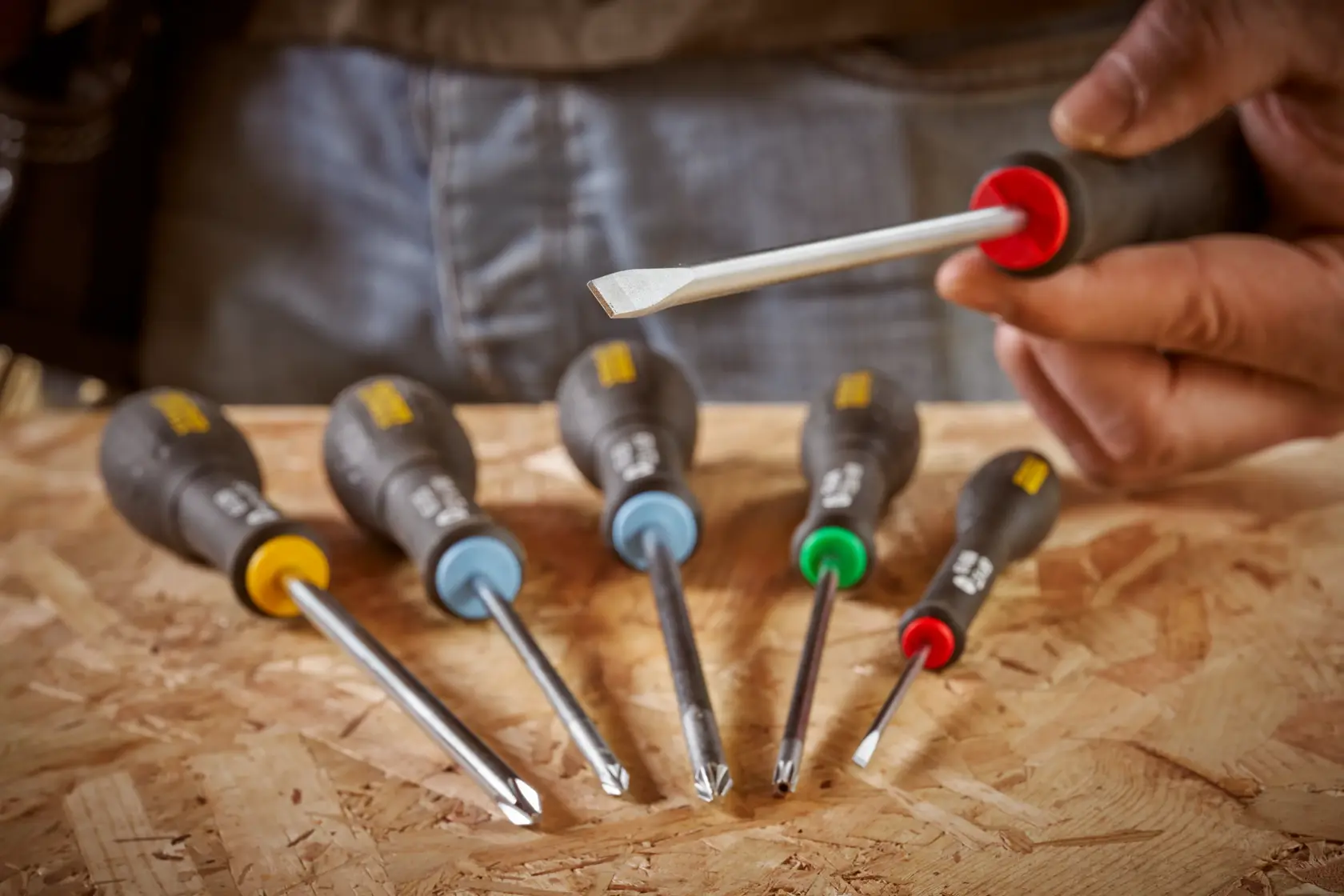 STANLEY® FATMAX® Slotted Flared 6.5 x 150mm Screwdriver Application Action Shot Hand/Person