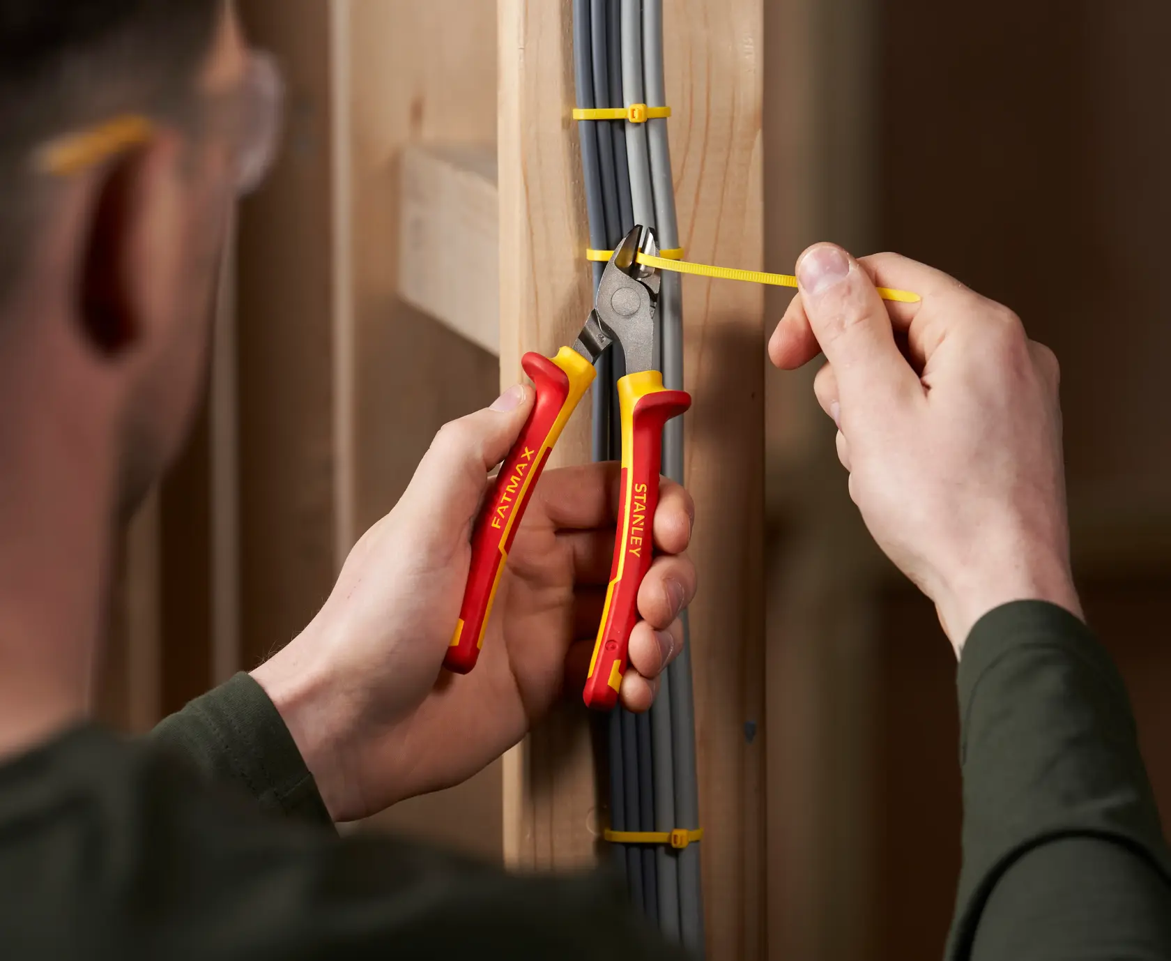 STANLEY FATMAX VDE Narrow Diagonal Plier - 160mm