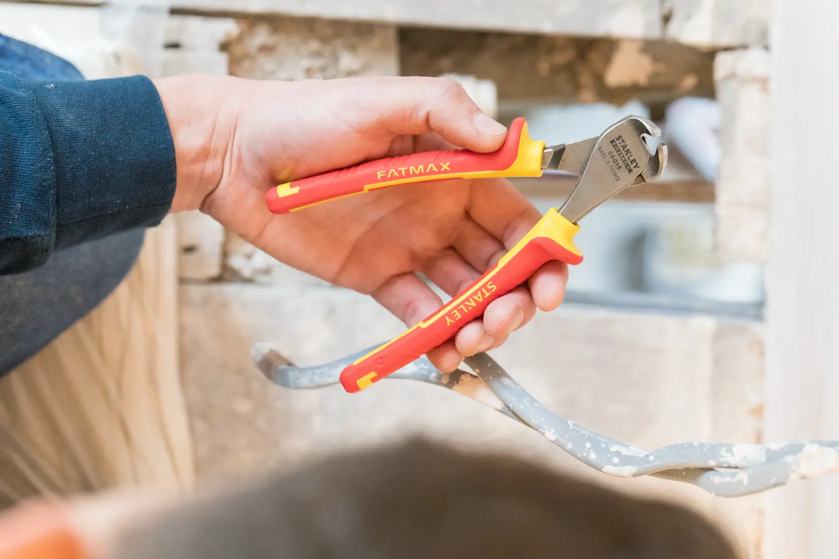 STANLEY® Pince Coupante Devant 160-Mm Isolee 1000v