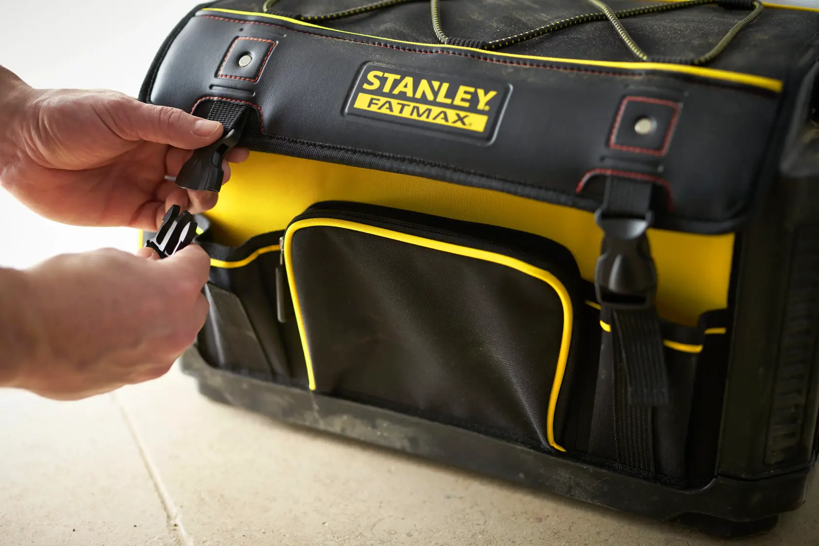 STANLEY® FATMAX® Panier Porte-Outils Rigide Avec Couvercle 49-Cm
