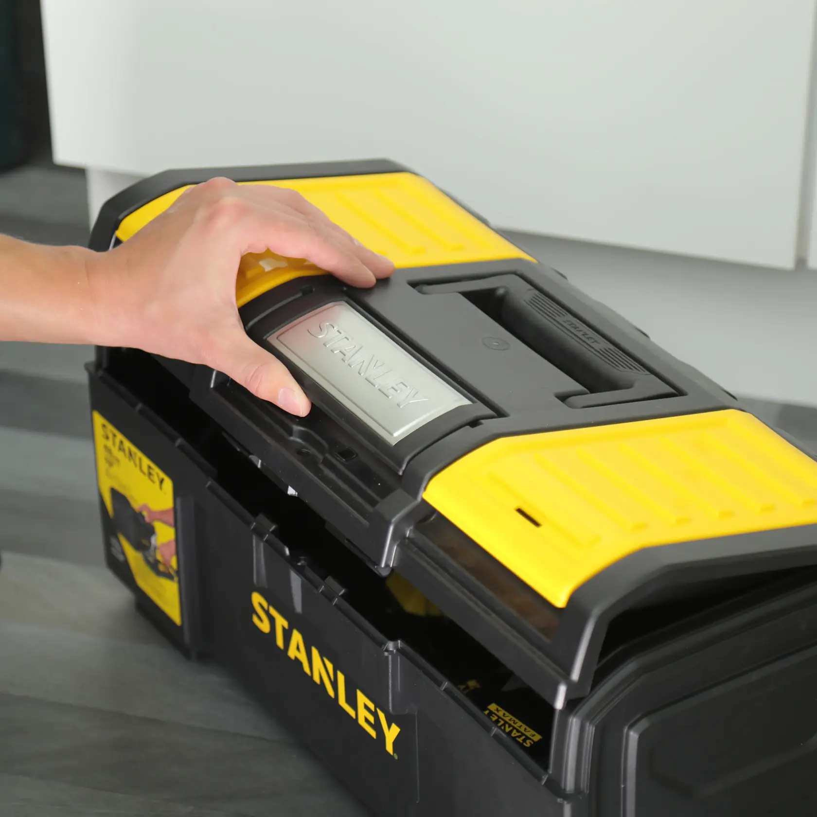 STANLEY 19 in. One-Touch Tool Box  with Drawer