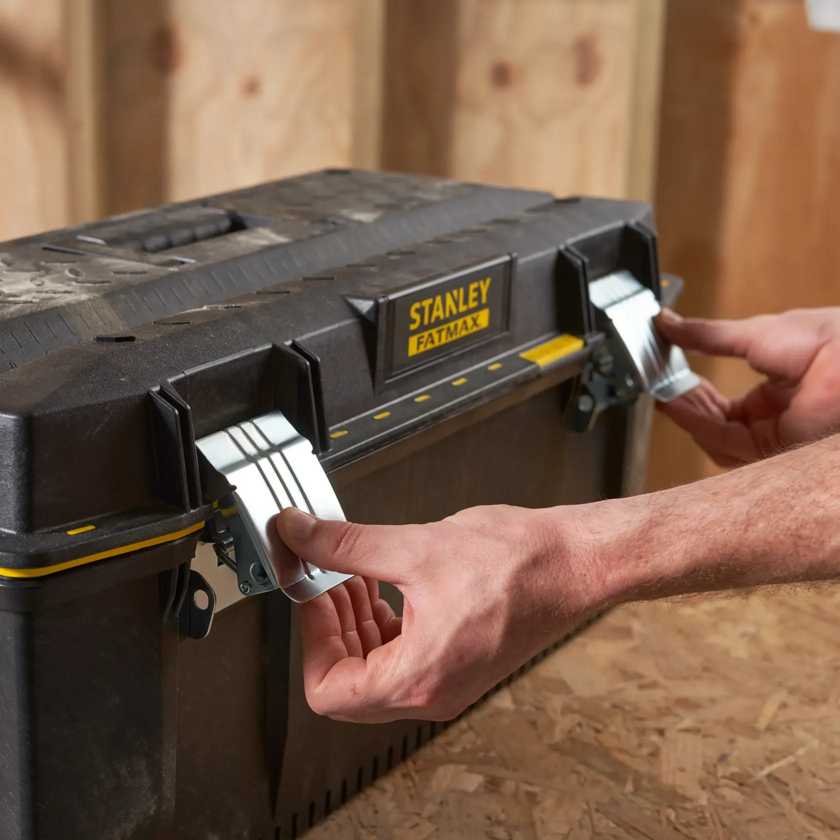STANLEY FATMAX 28 in. Structural Foam Tool Box