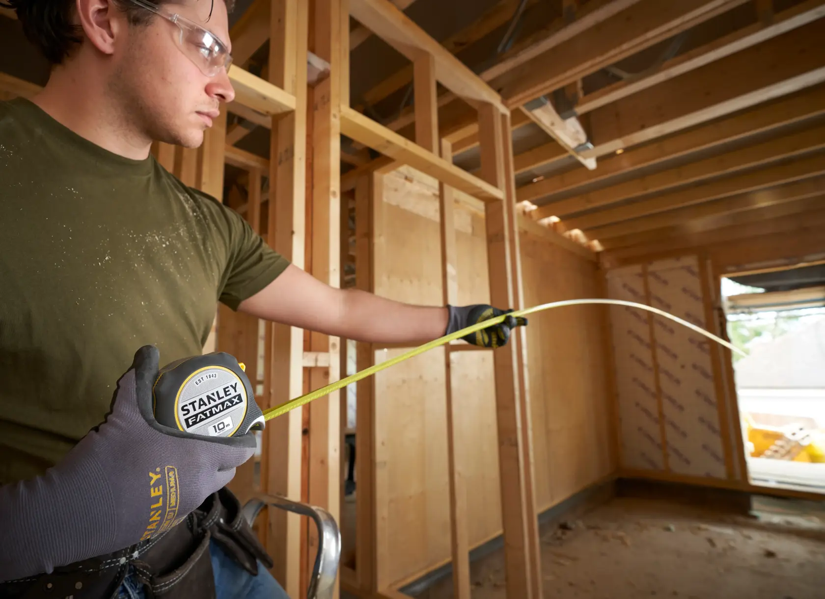 STANLEY® FATMAX® XTREME™ 10M (32MM WIDE) TAPE MEASURE