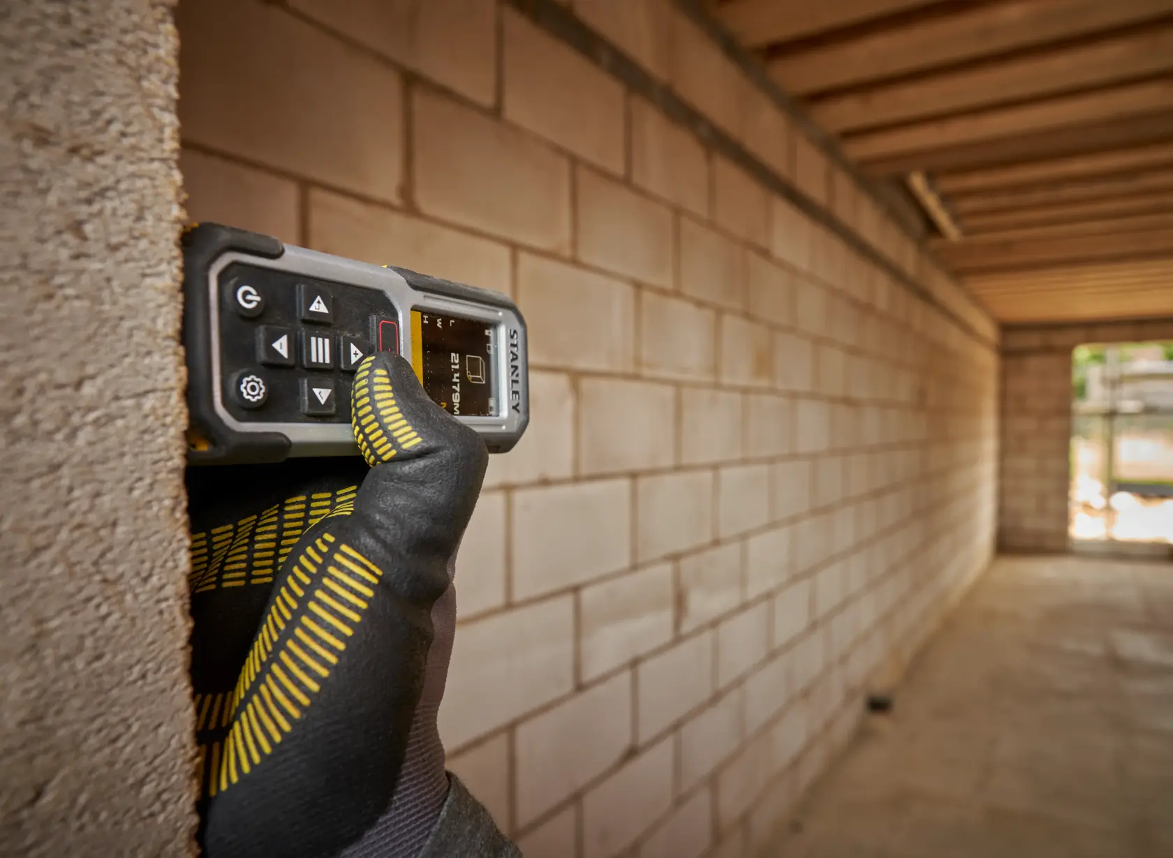 STANLEY FATMAX 60M Laser Distance Measurer