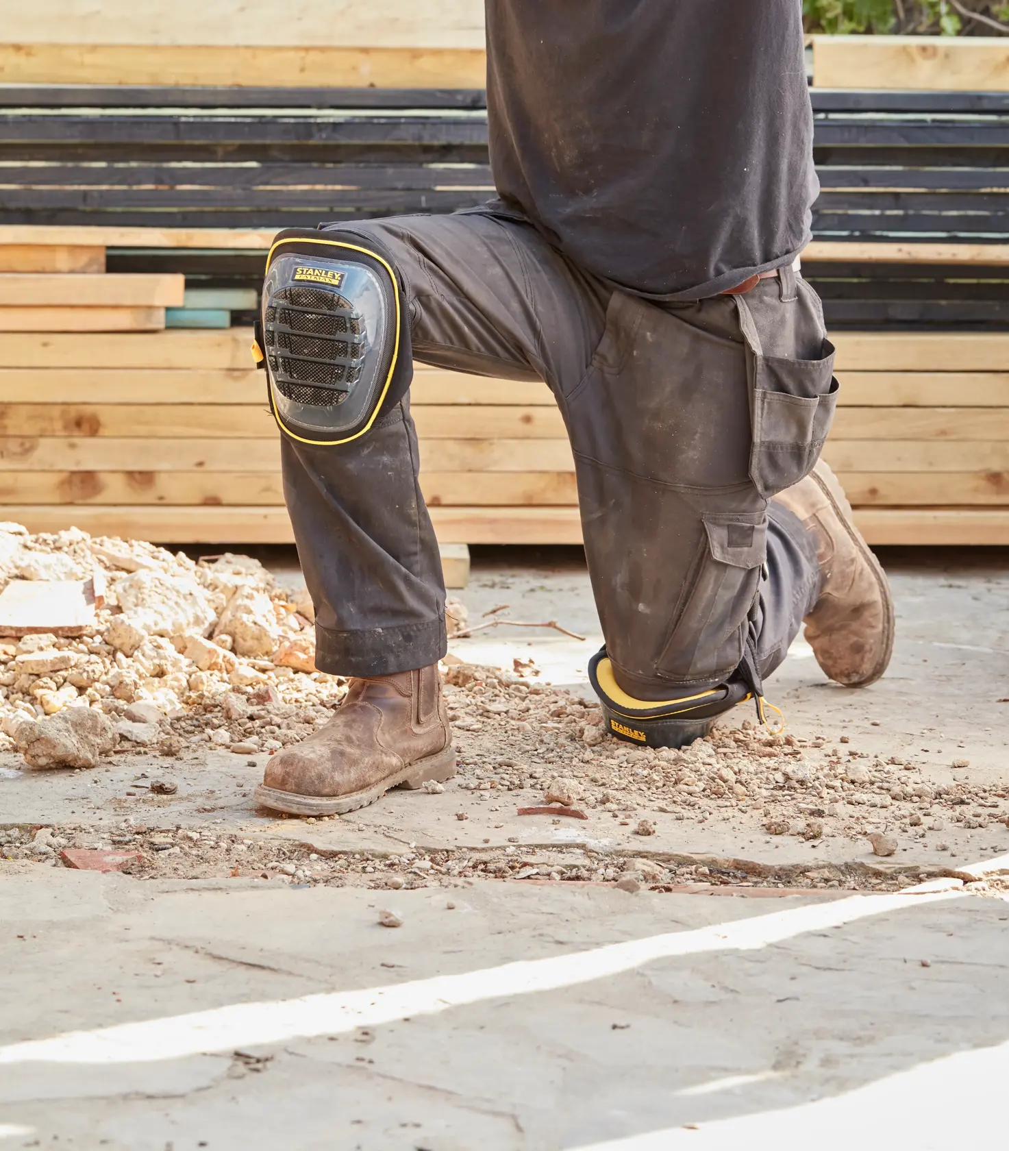 Genouillères gel avec coque stabilisatrice STANLEY® FATMAX®