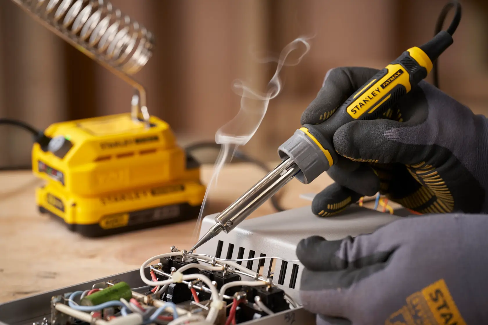 18V STANLEY® FATMAX® V20 Soldering Iron