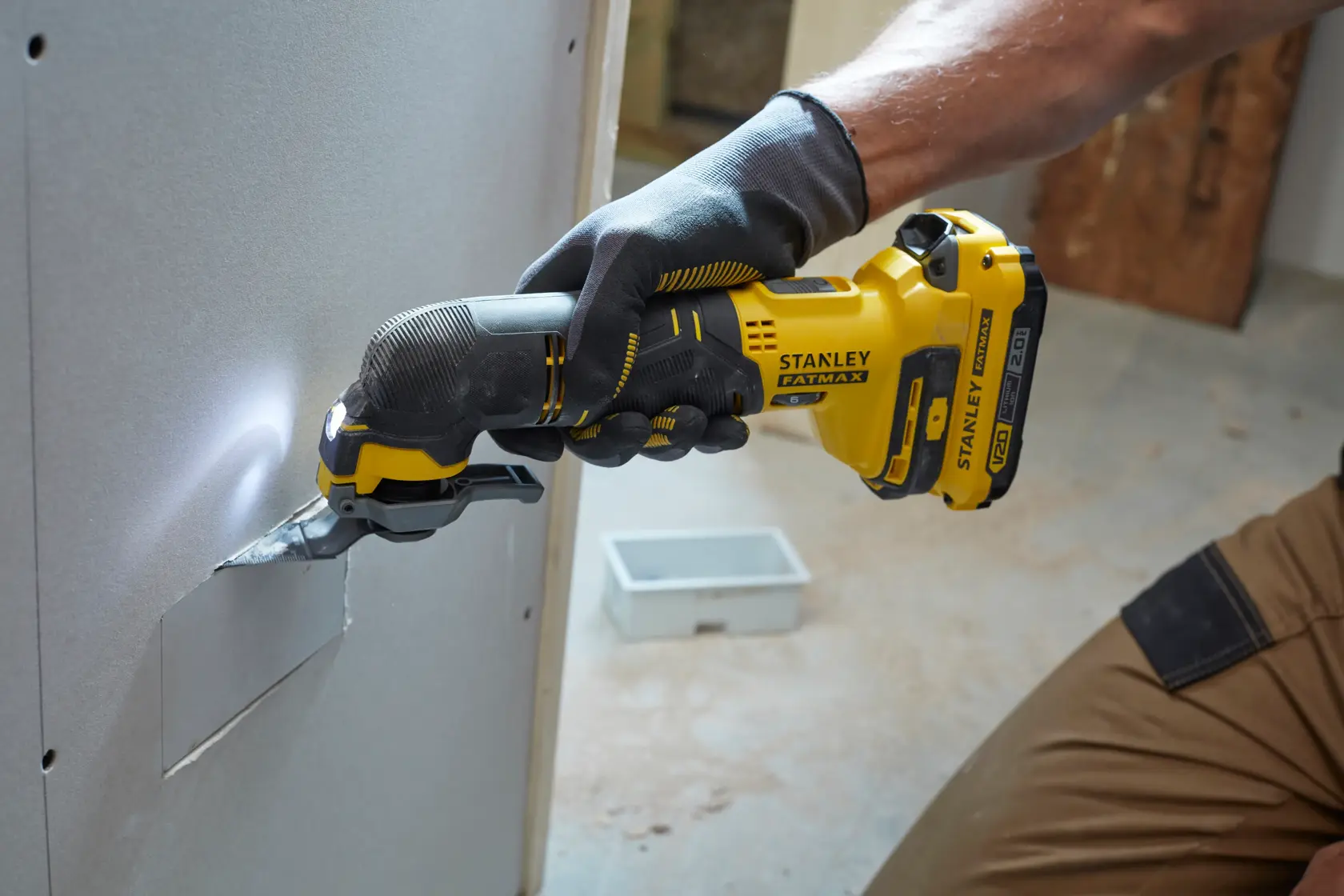 STANLEY® FATMAX® V20 Outil Oscillatoire 18V