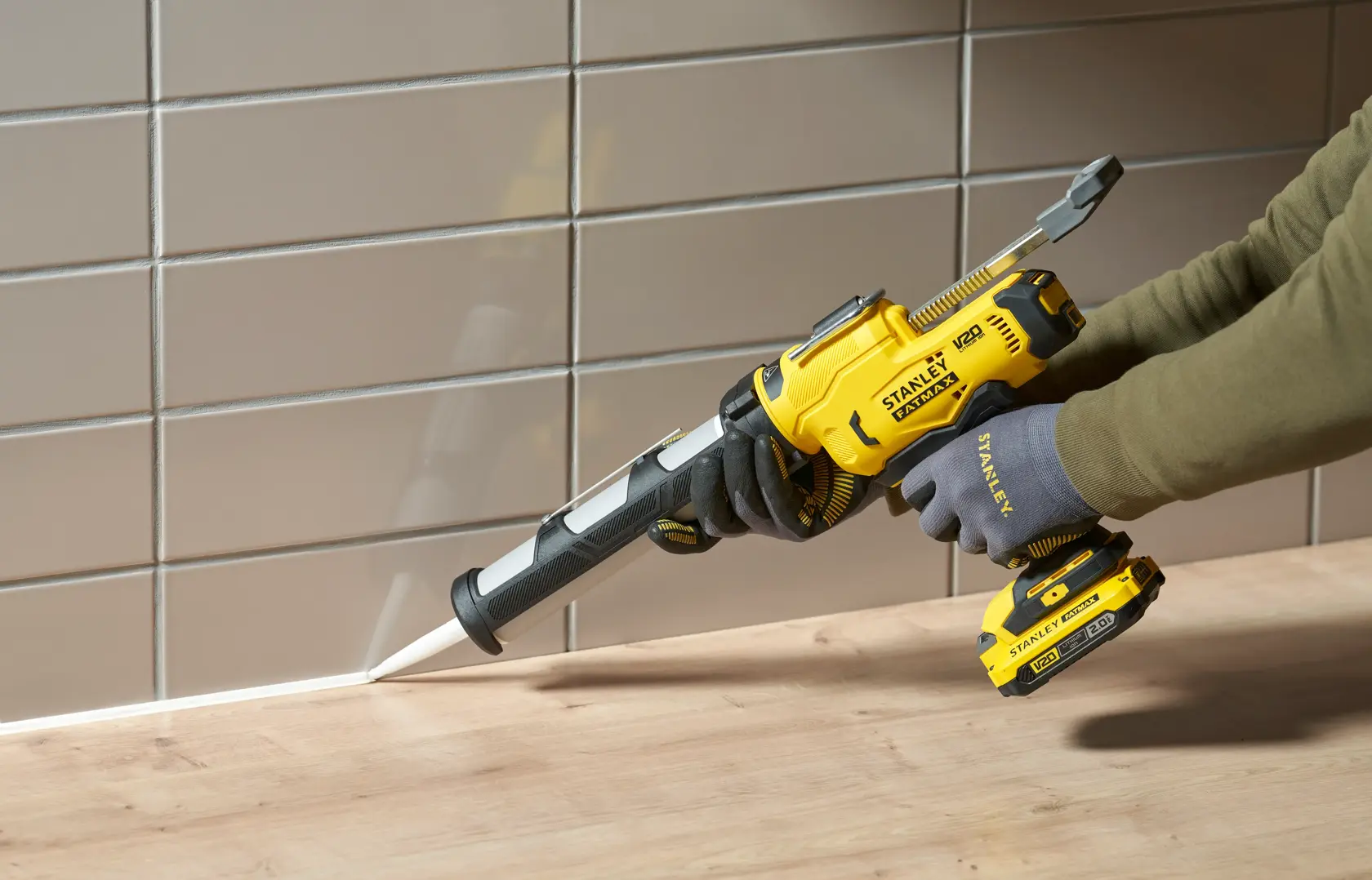 18V STANLEY® FATMAX® V20 Cordless Caulk Gun (Tool Only)