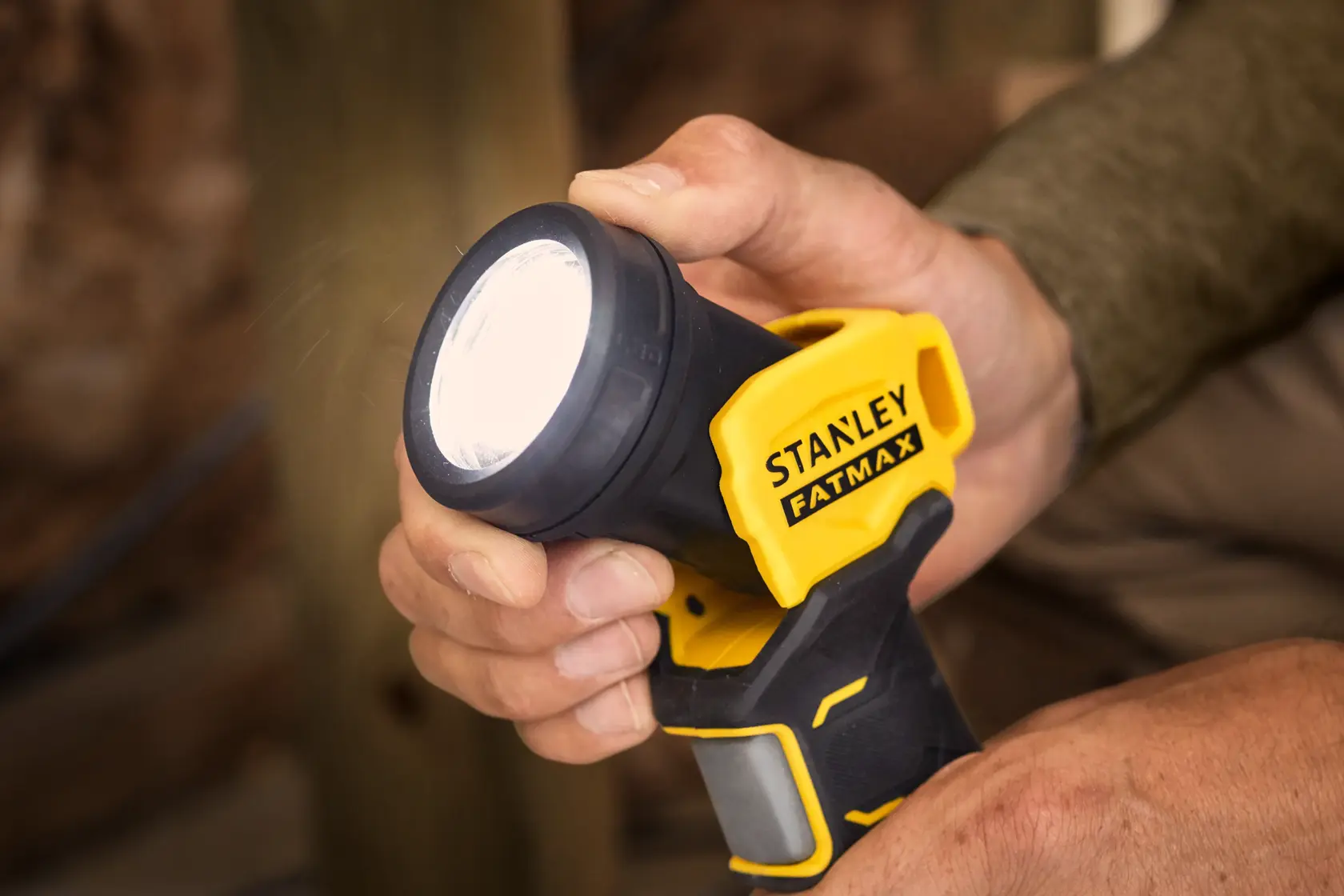 18V STANLEY® FATMAX® V20 Flashlight