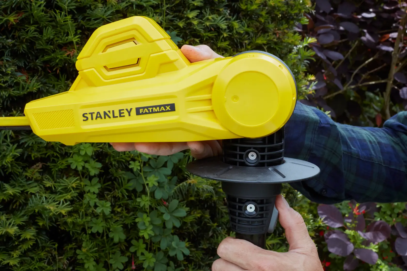 Taille-haies sur perche 18V STANLEY® FATMAX® V20 (1 batterie 4Ah)