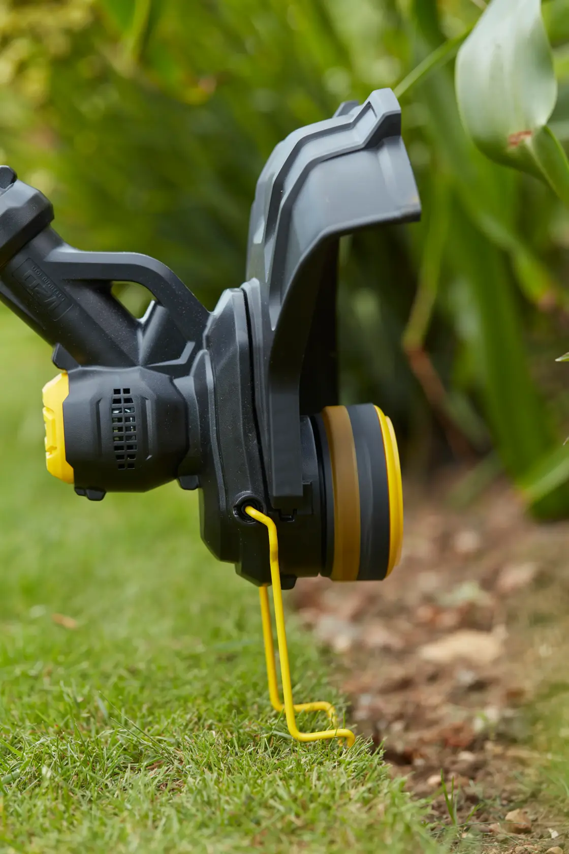 STANLEY® FATMAX® Coupe-Bordures 33cm 18v V20 (1 Batterie 4ah)