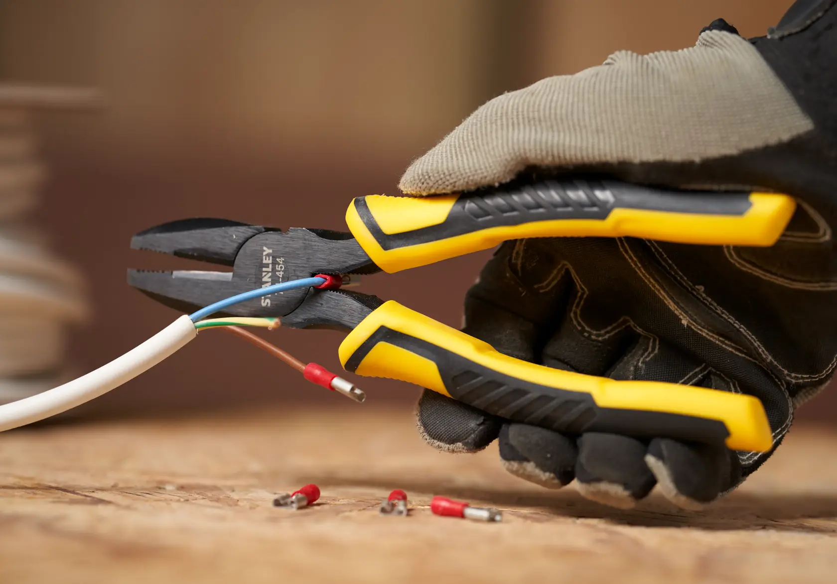 STANLEY® 150mm DYNAGRIP® Combination Plier