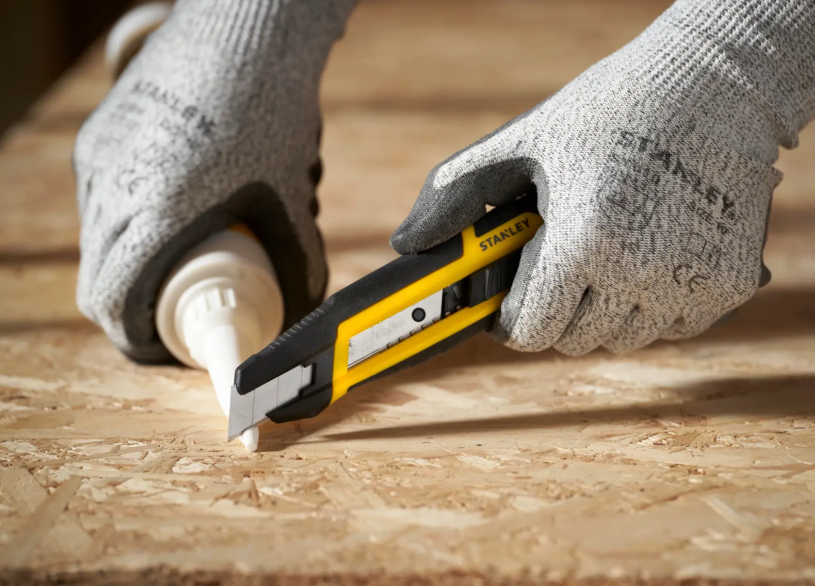 STANLEY® Mpp 18mm Integrated Snap Slide Lock Knife