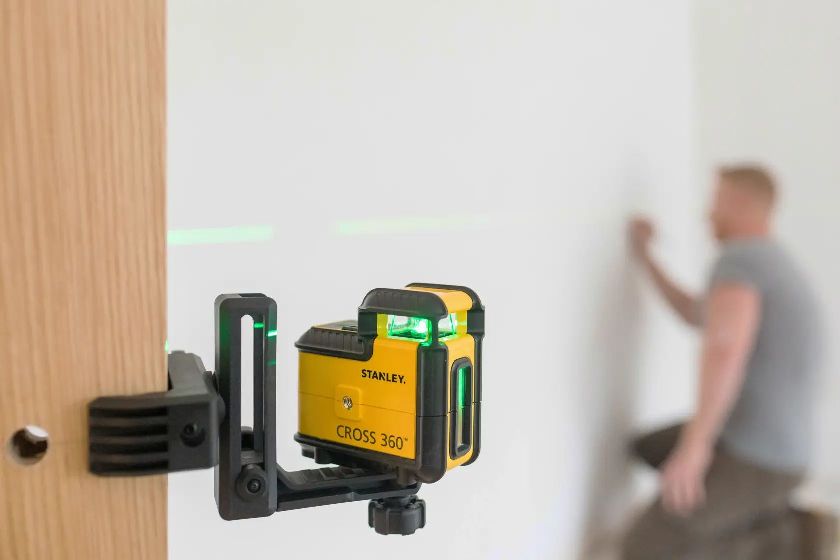 Kit niveau laser 360° CROSS360 STANLEY® vert avec trépied et pochette