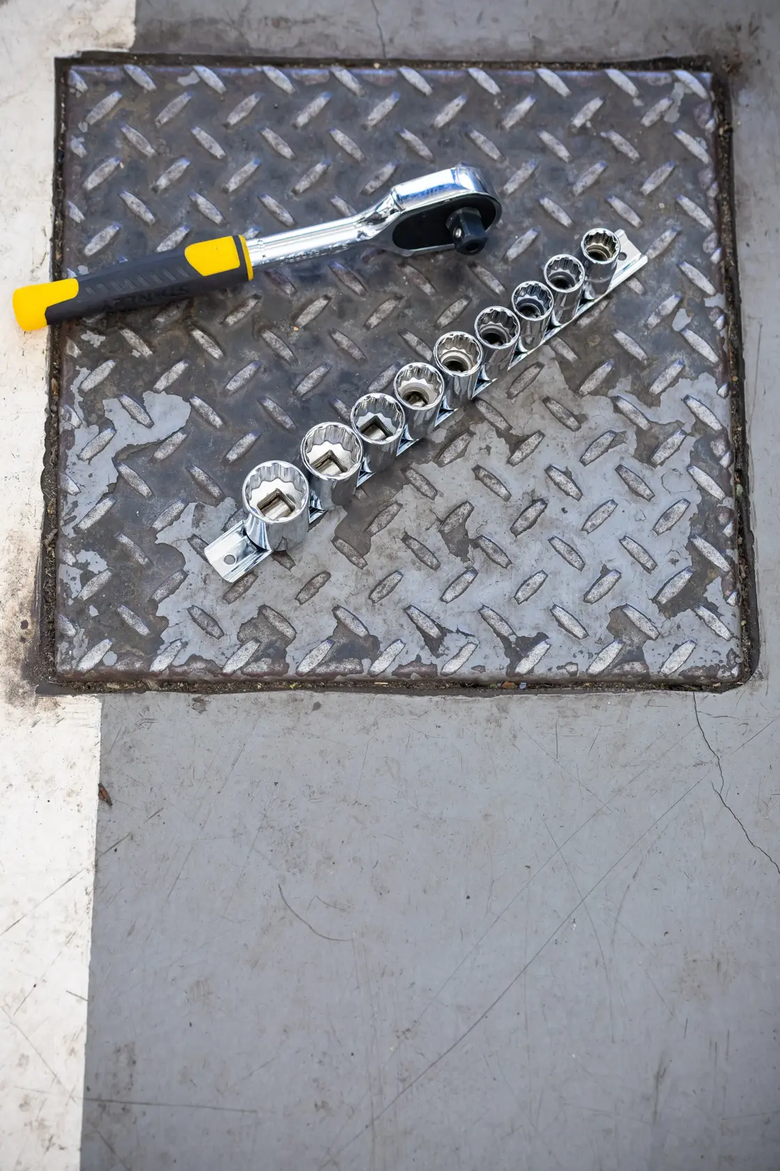 STANLEY® Douille 18 Mm 6 Pans Jeu De Clés À Cliquet Et De Douilles, Cliquet 72 Dents, 10 Pièces