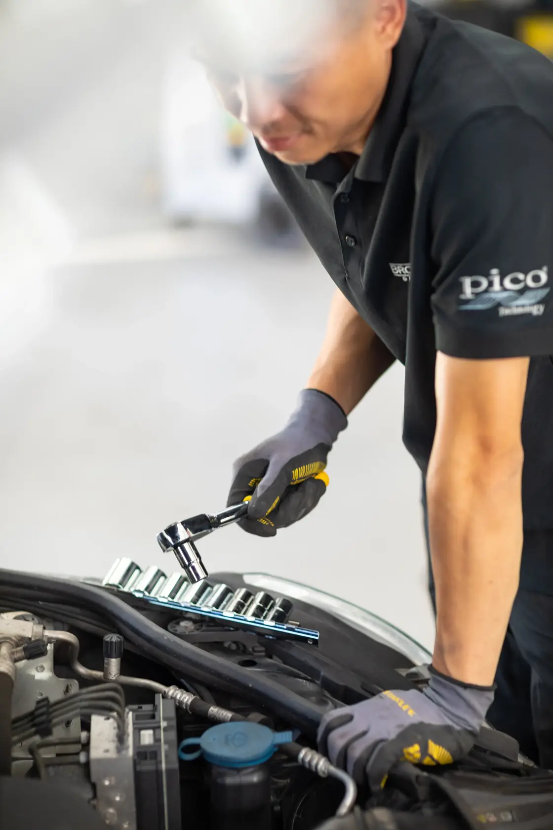 STANLEY® Douille 18 Mm 6 Pans Jeu De Clés À Cliquet Et De Douilles, Cliquet 72 Dents, 10 Pièces