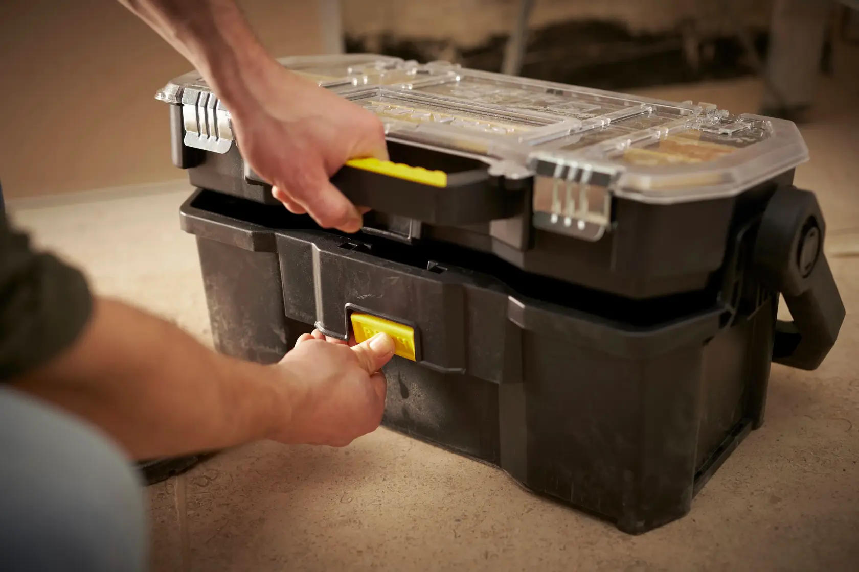 STANLEY® 19 po. Fourre-tout à outils avec organisateur supérieur