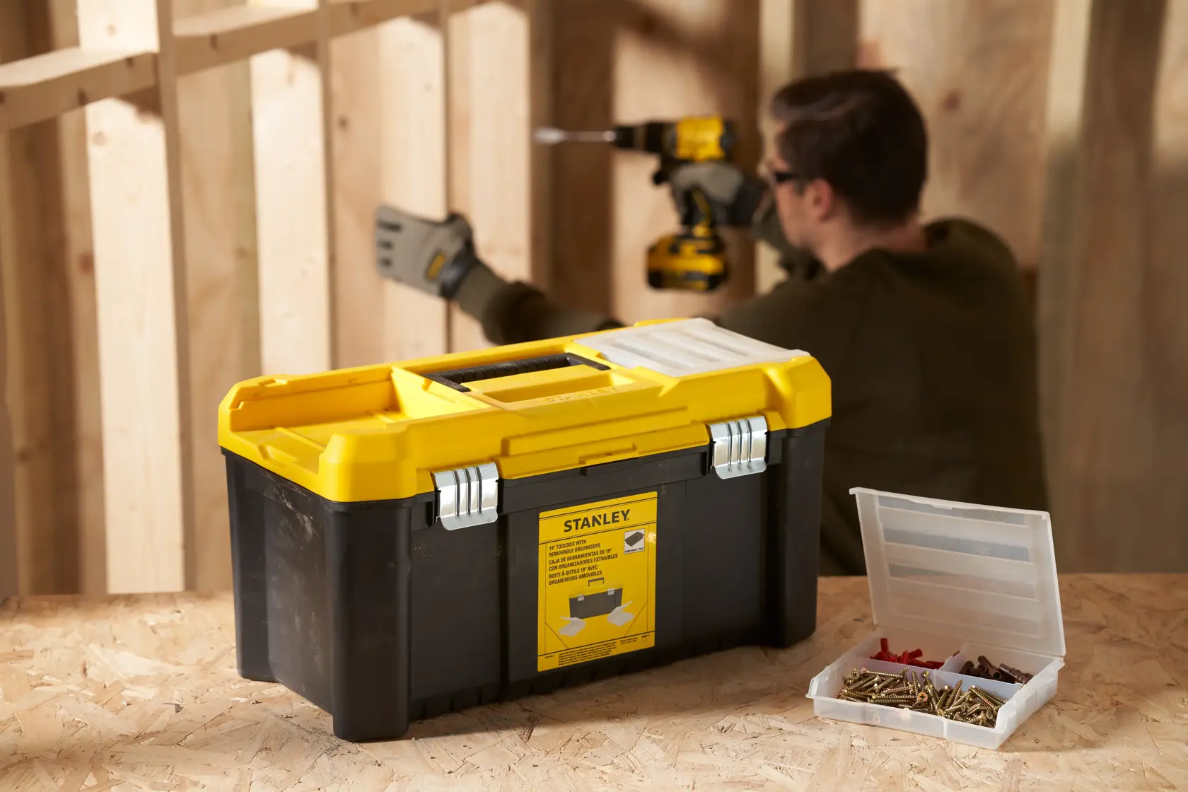 STANLEY® 19 Po. Boîte À Outils Avec Organisateurs Amovibles