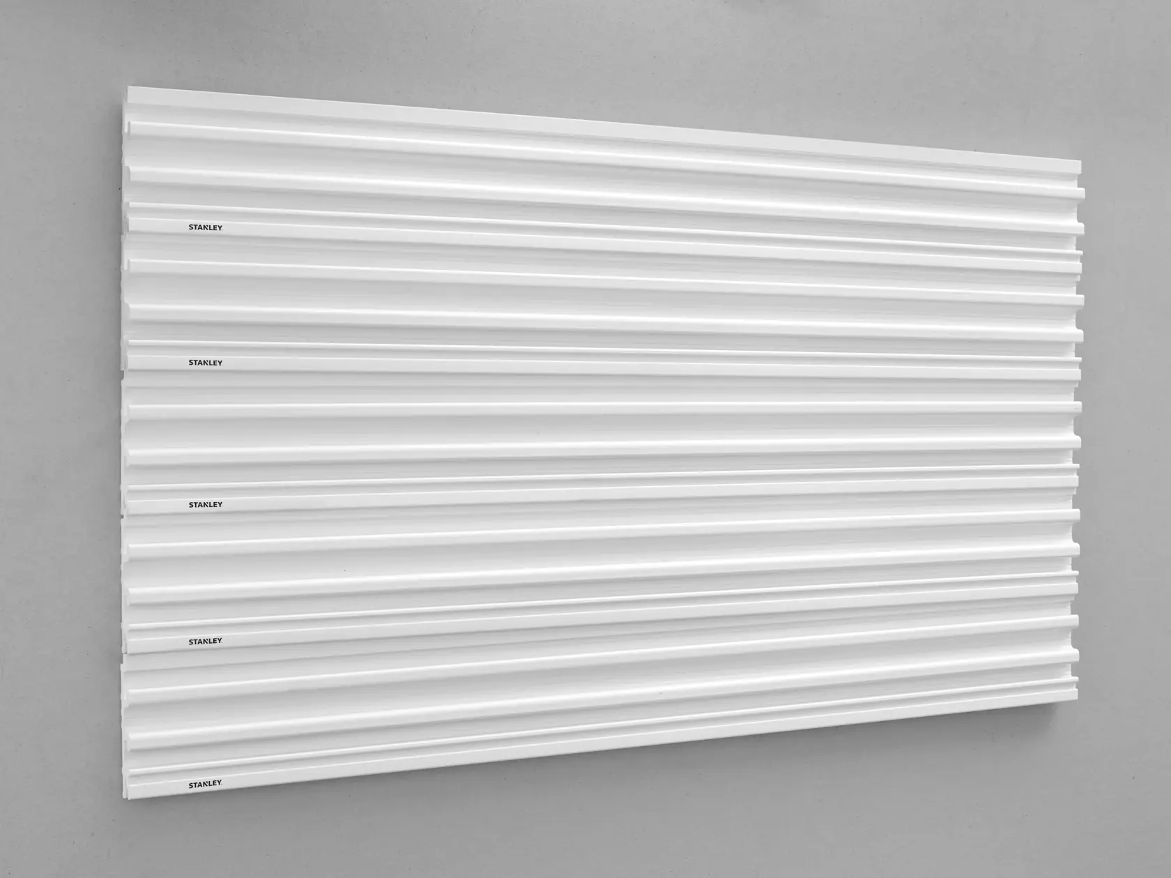 STANLEY® Rail Mural Trackwall 121 Cm