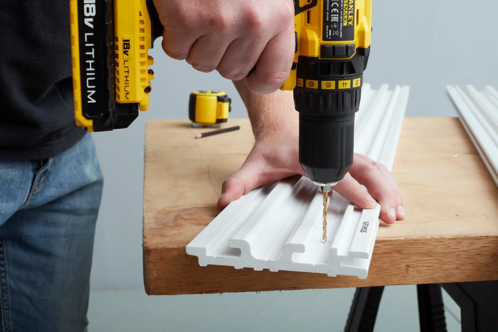 STANLEY® Rail Mural Trackwall 121 Cm