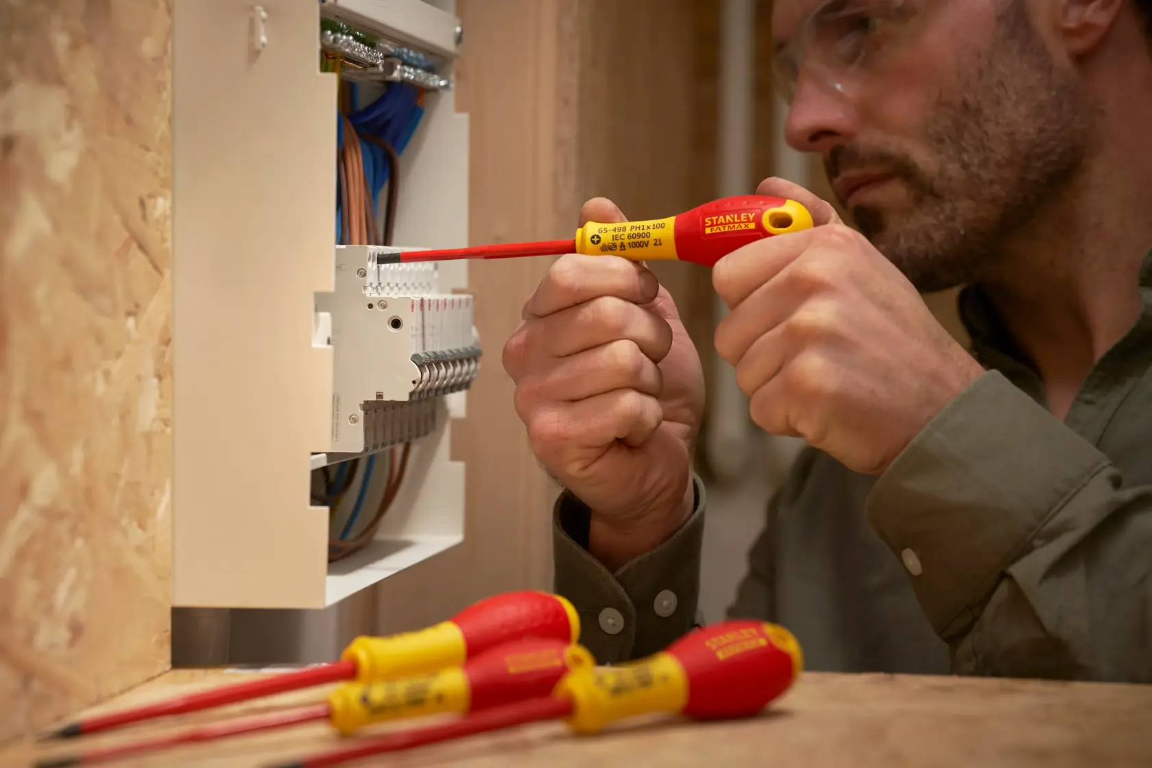 STANLEY® 5 Piece Slim VDE Screwdrivers (PH)